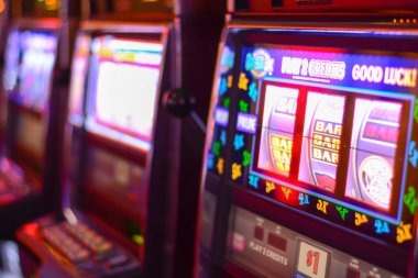 Live-dealer blackjack table with multi-camera feed